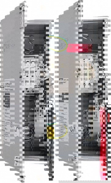 Cam & Disconnect Switch: Enclosed, Fused, 30 Amp, 600VAC